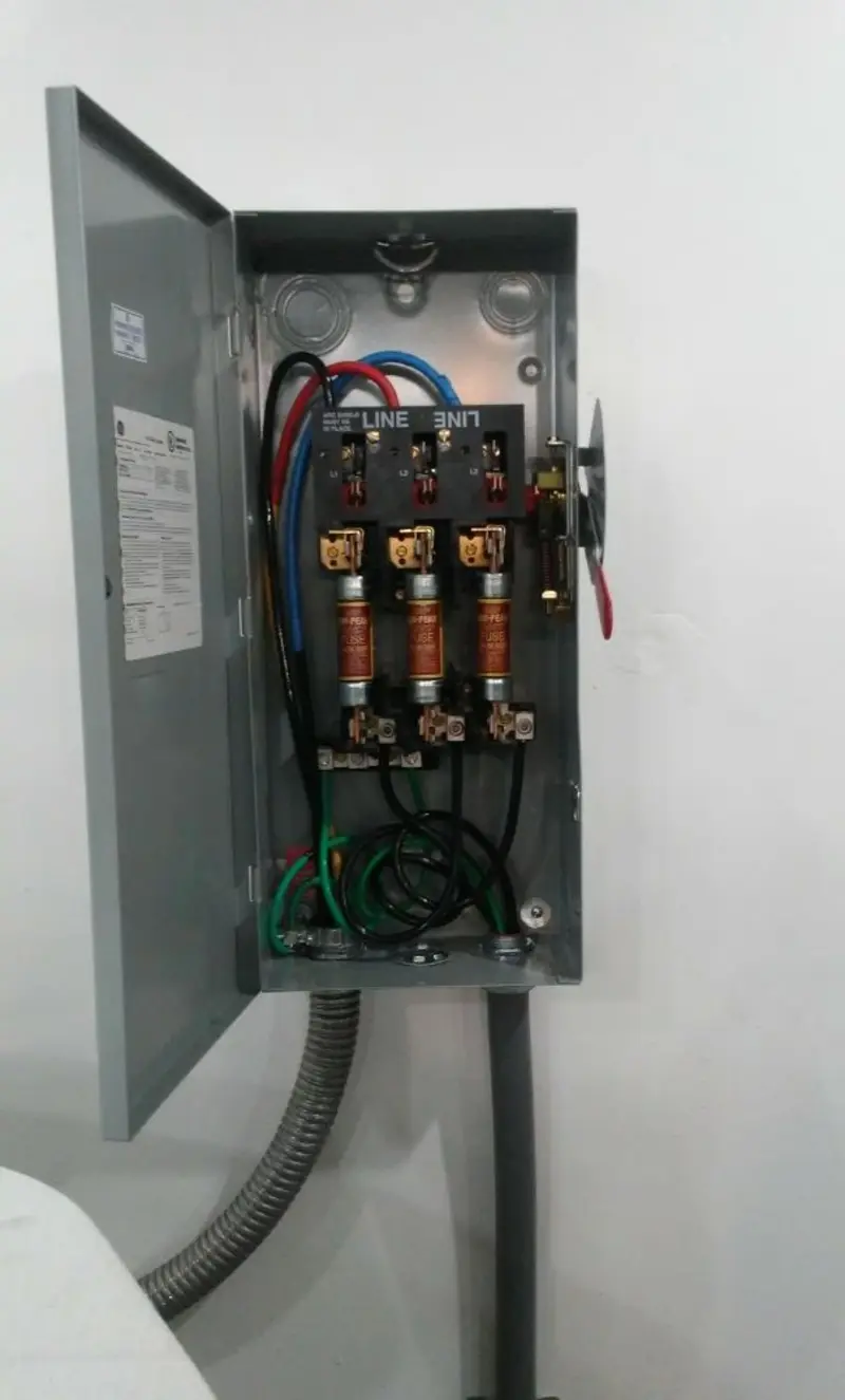 Three-phase disconnect switch installed for Smoke Detector Installation in Plympton